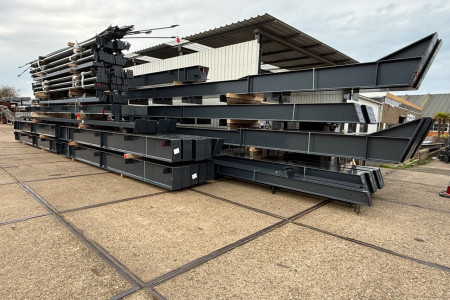 25.00 x 60.00m (1500m²) gepoedercoat